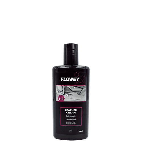 Crema Flowey Leather Cream 6.4 per nutrire e proteggere la pelle dei rivestimenti auto